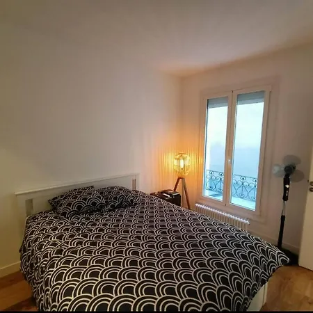 Brand New Flat - Really Calm In * פריז